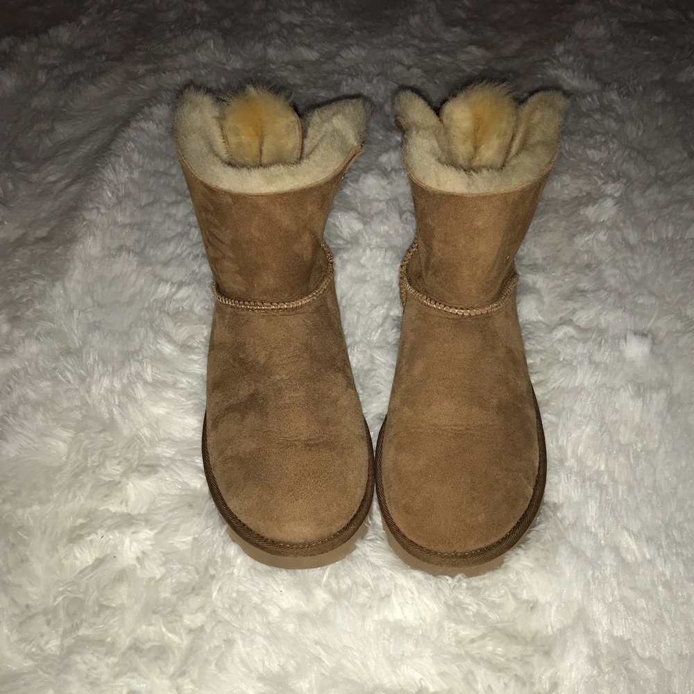 Girls Ugg boots